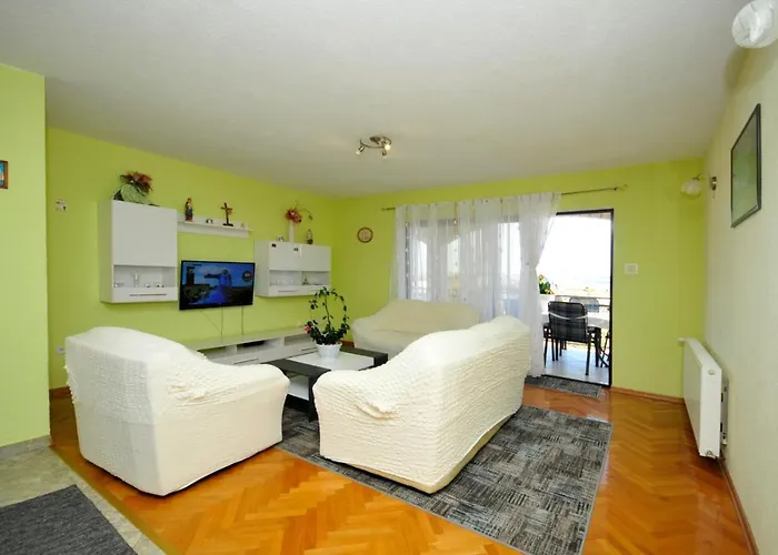 Roso With Sea View Apartman *