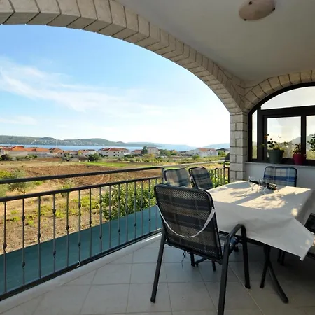 Panorama Roso Apartment